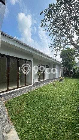 HARGA TERBAIK! Rumah area Cipete, 3 KM, Area Asri, Luas 937m² Bangunan 570m² HARGA TERBAIK! Rumah area Cipete, 3 KM, Area Asri, Luas 937m² Bangunan 570m²