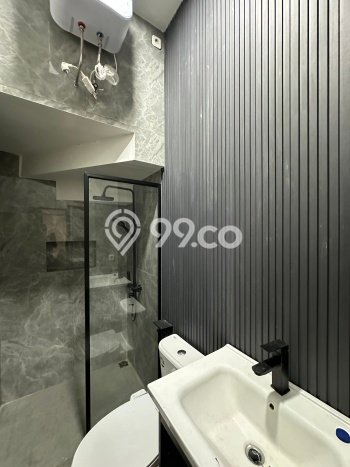 Rumah Elit Modern Siap Huni di Pondok Indah Jakarta Selatan Rumah Elit Modern Siap Huni di Pondok Indah Jakarta Selatan