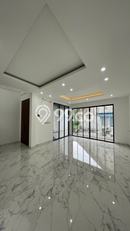 Rumah Mewah Dijual LT 180m2 di Cilandak, Jakarta Selatan Rumah Mewah Dijual LT 180m2 di Cilandak, Jakarta Selatan