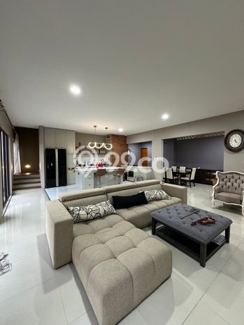 Siap Huni Rumah Mewah 6 Kamar di Jagakarsa Dekat ke Mana Pun Siap Huni Rumah Mewah 6 Kamar di Jagakarsa Dekat ke Mana Pun