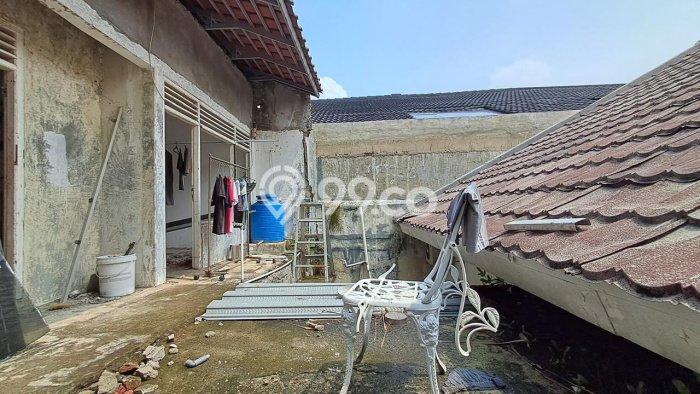 Jual Rumah Strategis Bagus Punya 3 KT di Cinere Depok SHM Jual Rumah Strategis Bagus Punya 3 KT di Cinere Depok SHM