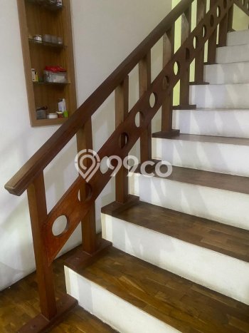 Ready to Use! Luxury House LT 137m2 Desain Elegan di Kebagusan Ready to Use! Luxury House LT 137m2 Desain Elegan di Kebagusan