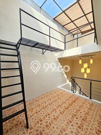 Ready to Use! Luxury House LT 145m2 Desain Modern di Lebak Bulus Ready to Use! Luxury House LT 145m2 Desain Modern di Lebak Bulus