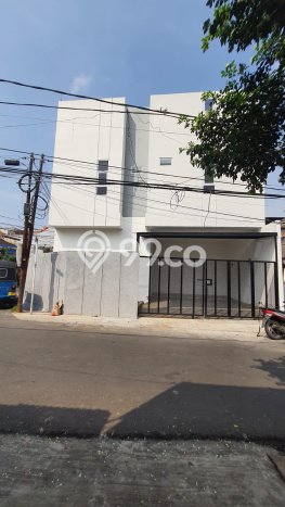 Dijual Hunian Mewah dengan Fasilitas Sekitar Lengkap di Tebet, Jakarta Selatan Dijual Hunian Mewah dengan Fasilitas Sekitar Lengkap di Tebet, Jakarta Selatan