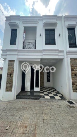 Dijual Rumah Strategis Bagus Punya 3 KT di Jagakarsa Jakarta Selatan SHM Dijual Rumah Strategis Bagus Punya 3 KT di Jagakarsa Jakarta Selatan SHM