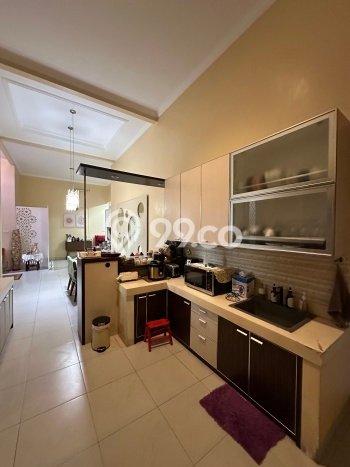 Rumah Mewah Siap Huni LT 754m2 di Jagakarsa, Jakarta Selatan Rumah Mewah Siap Huni LT 754m2 di Jagakarsa, Jakarta Selatan