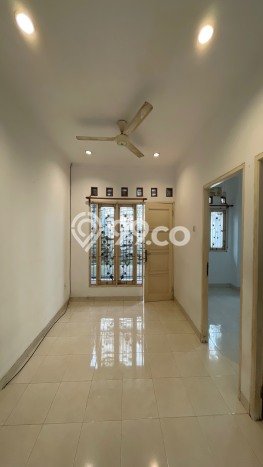 Hunian Nyaman Asri 3 KT Siap Pakai di Tanah Baru Depok Hunian Nyaman Asri 3 KT Siap Pakai di Tanah Baru Depok