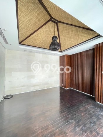 For Sale! Luxury House LT 408m2 Desain Elegan di Pondok Indah For Sale! Luxury House LT 408m2 Desain Elegan di Pondok Indah