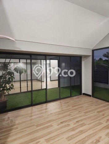Rumah Luxury Modern Tanpa Renovasi di BSD Tangerang Rumah Luxury Modern Tanpa Renovasi di BSD Tangerang