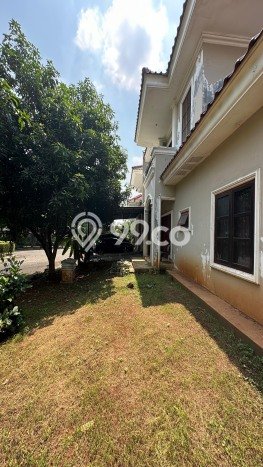 Rumah Elit Modern Siap Huni di Cibubur Jakarta Timur Rumah Elit Modern Siap Huni di Cibubur Jakarta Timur