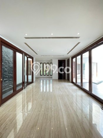 For Sale! Luxury House LT 408m2 Desain Elegan di Pondok Indah For Sale! Luxury House LT 408m2 Desain Elegan di Pondok Indah
