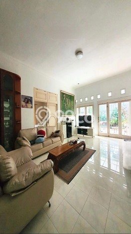 Rumah Mewah Siap Huni LT 800m2 di Cilandak, Jakarta Selatan Rumah Mewah Siap Huni LT 800m2 di Cilandak, Jakarta Selatan