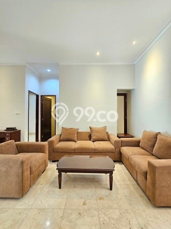 Ready to Use! Luxury House LT 145m2 Desain Modern di Lebak Bulus Ready to Use! Luxury House LT 145m2 Desain Modern di Lebak Bulus
