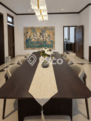 Hunian Eksklusif Dijual LT 650m2 di Menteng, Jakarta Pusat Hunian Eksklusif Dijual LT 650m2 di Menteng, Jakarta Pusat