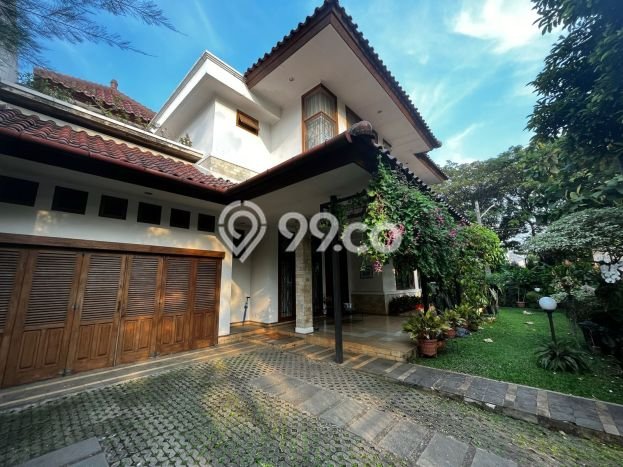 Ready to Use! Luxury House LT 470m2 Desain Modern di Lebak Bulus Ready to Use! Luxury House LT 470m2 Desain Modern di Lebak Bulus