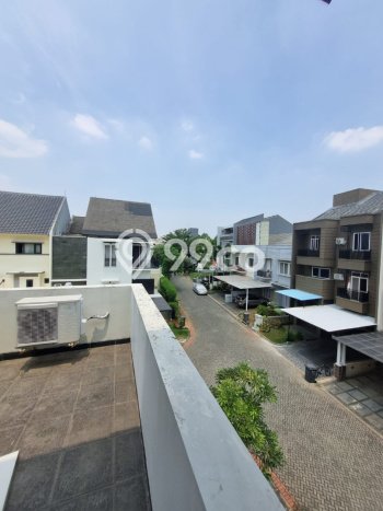 For Sale! Luxury House LT 313m2 Desain Elegan di Lebak Bulus For Sale! Luxury House LT 313m2 Desain Elegan di Lebak Bulus