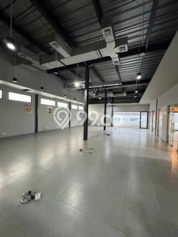 Pabrik Dijual di Kebayoran Lama Jakarta Selatan dengan LB 1000m2 Pabrik Dijual di Kebayoran Lama Jakarta Selatan dengan LB 1000m2