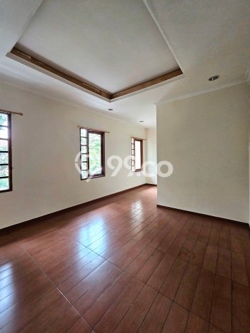 Hunian Elit LB 350m2 Siap Pakai Desain Elegan di Lebak Bulus, Jakarta Selatan Hunian Elit LB 350m2 Siap Pakai Desain Elegan di Lebak Bulus, Jakarta Selatan