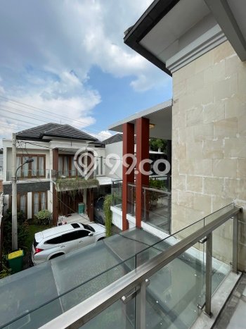 Dijual Rumah Luas Elegan Dengan View Cantik di Kebagusan, Jakarta Selatan Dijual Rumah Luas Elegan Dengan View Cantik di Kebagusan, Jakarta Selatan
