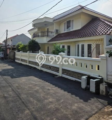 Siap Huni Hunian Elit 6 Kamar di Cinere Dekat ke Mana Pun Siap Huni Hunian Elit 6 Kamar di Cinere Dekat ke Mana Pun
