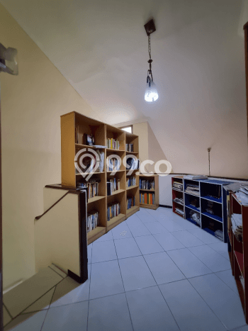 Ready to Use! Luxury House LT 194m2 Desain Elegan di Pondok Indah Ready to Use! Luxury House LT 194m2 Desain Elegan di Pondok Indah