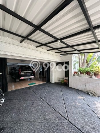 Rumah Mewah LB 345m2 Siap Pakai Desain Elegan di Pondok Indah, Jakarta Selatan Rumah Mewah LB 345m2 Siap Pakai Desain Elegan di Pondok Indah, Jakarta Selatan