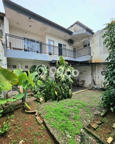 Rumah Mewah LB 270m2 Siap Huni Desain Elegan di Cipete, Jakarta Selatan Rumah Mewah LB 270m2 Siap Huni Desain Elegan di Cipete, Jakarta Selatan