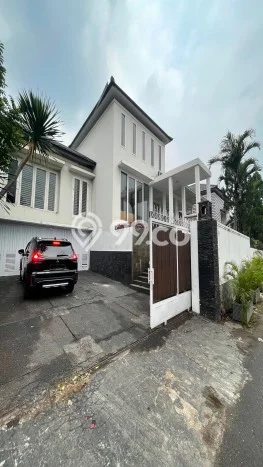 Best Deal Hunian Mewah Ideal dan Luas di Jagakarsa, Jakarta Selatan Best Deal Hunian Mewah Ideal dan Luas di Jagakarsa, Jakarta Selatan