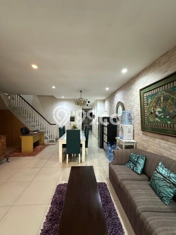 Dijual Segera Kost 11 Kamar, 11 Kamar Mandi di Cilandak, Jakarta Selatan, Luas 250m2 Dijual Segera Kost 11 Kamar, 11 Kamar Mandi di Cilandak, Jakarta Selatan, Luas 250m2