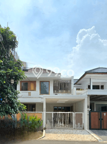 Ready to Use! Luxury House LT 225m2 Desain Modern di Pondok Indah Ready to Use! Luxury House LT 225m2 Desain Modern di Pondok Indah