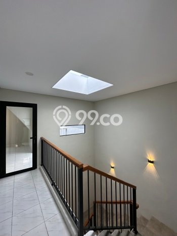Dijual Rumah Premium dengan Fasilitas Sekitar Komplit di Jagakarsa, Jakarta Selatan Dijual Rumah Premium dengan Fasilitas Sekitar Komplit di Jagakarsa, Jakarta Selatan