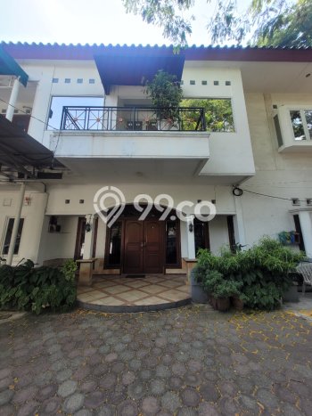 Hunian Mewah Siap Huni LT 515m2 di Kebayoran Baru, Jakarta Selatan Hunian Mewah Siap Huni LT 515m2 di Kebayoran Baru, Jakarta Selatan