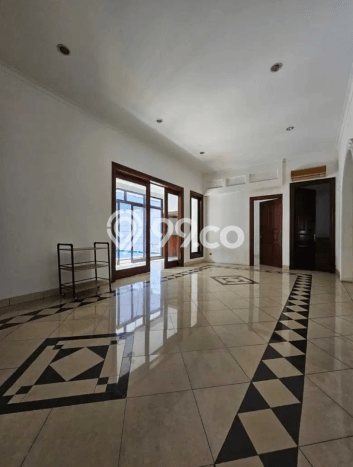 For Sale! Luxury House LT 300m2 Desain Modern di Pondok Indah For Sale! Luxury House LT 300m2 Desain Modern di Pondok Indah