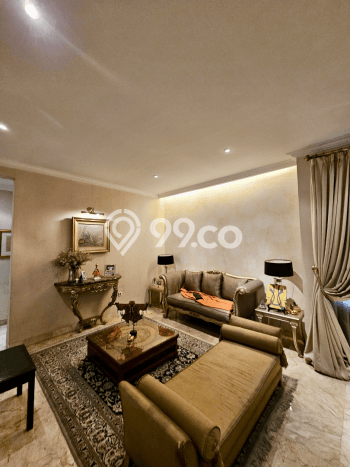 Rumah Elit Modern Tanpa Renovasi di Senopati Jakarta Selatan Rumah Elit Modern Tanpa Renovasi di Senopati Jakarta Selatan