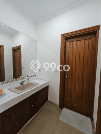 Siap Huni Hunian Elit 5 Kamar di Cinere Dekat ke Mana Saja Siap Huni Hunian Elit 5 Kamar di Cinere Dekat ke Mana Saja