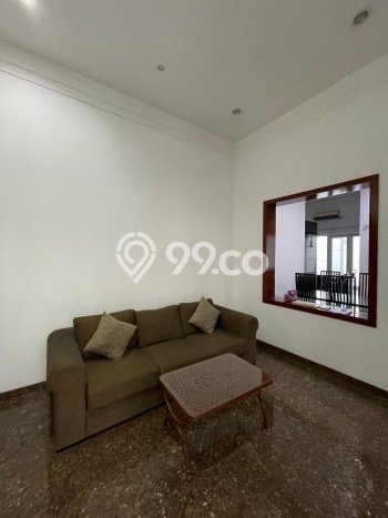 KESEMPATAN TERBAIK! Rumah di Pejaten, 5 KM, Ready, Luas 400m² LB 300m² KESEMPATAN TERBAIK! Rumah di Pejaten, 5 KM, Ready, Luas 400m² LB 300m²