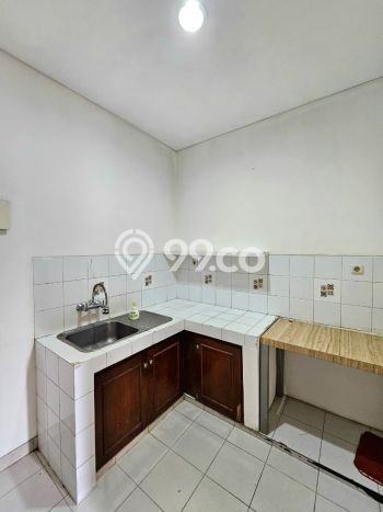 Disewakan! Rumah 3 Kamar Tidur &
3 Kamar Mandi di Pondok Indah, Jakarta Selatan Disewakan! Rumah 3 Kamar Tidur &
3 Kamar Mandi di Pondok Indah, Jakarta Selatan