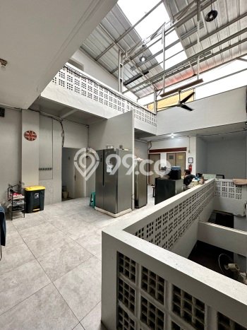 Aset Investasi! Kost Dijual di Kebayoran Baru, Jakarta Selatan, 32 KT, 32 KM, Luas 750m2 Aset Investasi! Kost Dijual di Kebayoran Baru, Jakarta Selatan, 32 KT, 32 KM, Luas 750m2