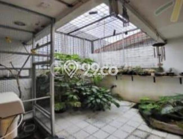 Jual Rumah Luas Megah Dengan View Eksklusif di Jelambar, Jakarta Barat Jual Rumah Luas Megah Dengan View Eksklusif di Jelambar, Jakarta Barat