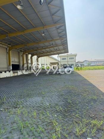 Dijual! Gudang di Cikarang Bekasi LT 97000m2 / LB 10800m2 Kawasan Bisnis Dijual! Gudang di Cikarang Bekasi LT 97000m2 / LB 10800m2 Kawasan Bisnis
