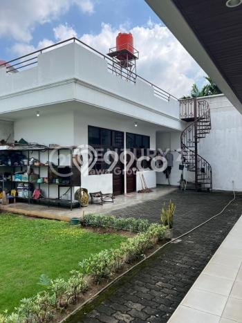 Dijual Rumah Luas Megah Dengan View Eksklusif di Kemanggisan, Jakarta Barat Dijual Rumah Luas Megah Dengan View Eksklusif di Kemanggisan, Jakarta Barat