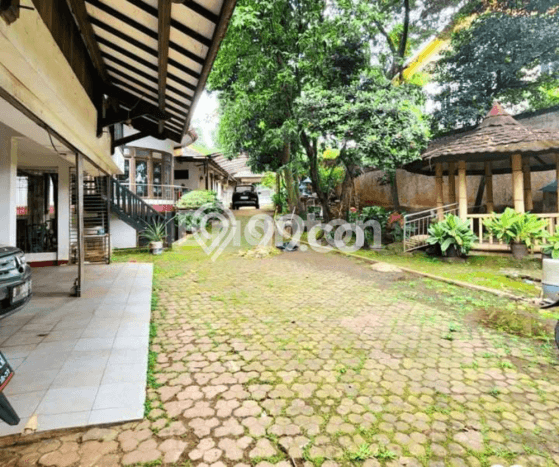 Rumah Mewah Dijual LT 1281m2 di Cipayung, Jakarta Timur Rumah Mewah Dijual LT 1281m2 di Cipayung, Jakarta Timur