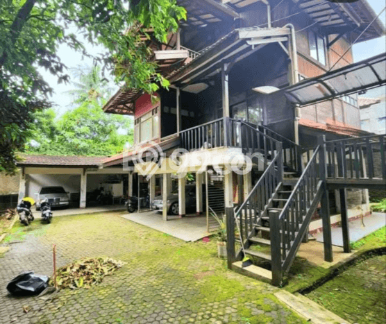 Rumah Mewah Dijual LT 1281m2 di Cipayung, Jakarta Timur Rumah Mewah Dijual LT 1281m2 di Cipayung, Jakarta Timur