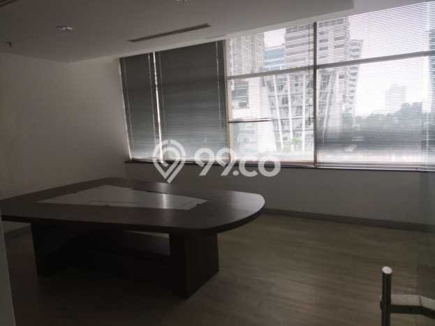 Untuk Dijual! Kantor di SCBD Jakarta Selatan LT 355m2 / LB 355m2 Kawasan Strategis Untuk Dijual! Kantor di SCBD Jakarta Selatan LT 355m2 / LB 355m2 Kawasan Strategis