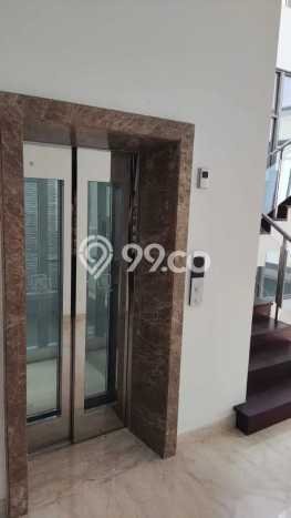 Disewakan! Rumah 4 Kamar Tidur &
4 Kamar Mandi di Golf Island, Jakarta Utara Disewakan! Rumah 4 Kamar Tidur &
4 Kamar Mandi di Golf Island, Jakarta Utara