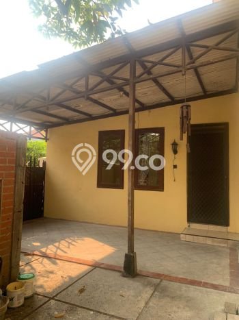 Jual Rumah Strategis Bagus Punya 3 KT di Taman Sidoarjo SHM Jual Rumah Strategis Bagus Punya 3 KT di Taman Sidoarjo SHM