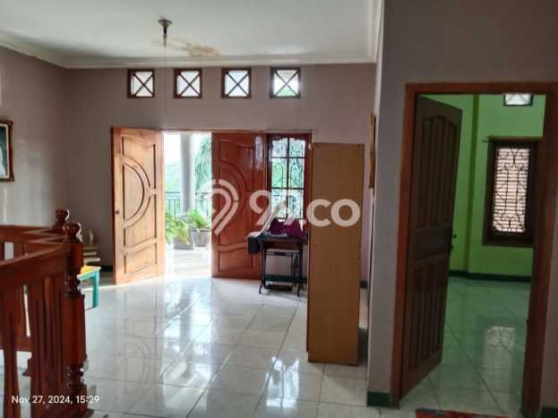 Hot Offer Hunian Mewah Ideal dan Luas di Kebomas, Gresik Hot Offer Hunian Mewah Ideal dan Luas di Kebomas, Gresik