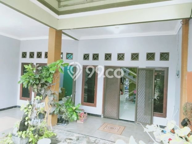 Dijual Rumah Strategis Bagus Punya 4 KT di Benowo Surabaya SHM Dijual Rumah Strategis Bagus Punya 4 KT di Benowo Surabaya SHM