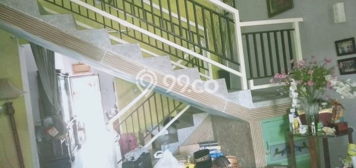 Dijual Rumah Strategis Bagus Punya 4 KT di Benowo Surabaya SHM Dijual Rumah Strategis Bagus Punya 4 KT di Benowo Surabaya SHM