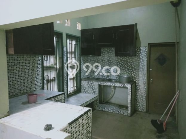 Dijual Rumah Strategis Bagus Punya 4 KT di Benowo Surabaya SHM Dijual Rumah Strategis Bagus Punya 4 KT di Benowo Surabaya SHM